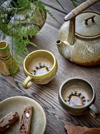 Oculus Cup, Brown, Stoneware