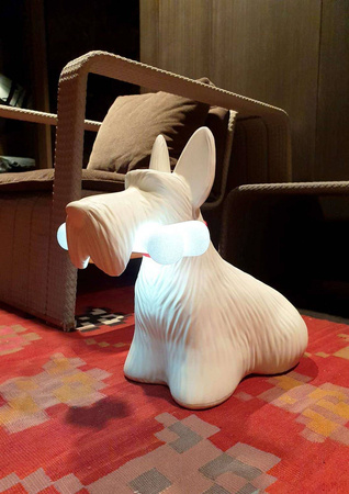 Scottie lamp white